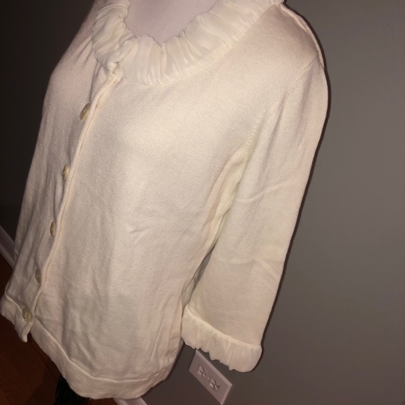 Elegant J Jill cream cardigan with 3/4 sleeves - Picture 4 of 7